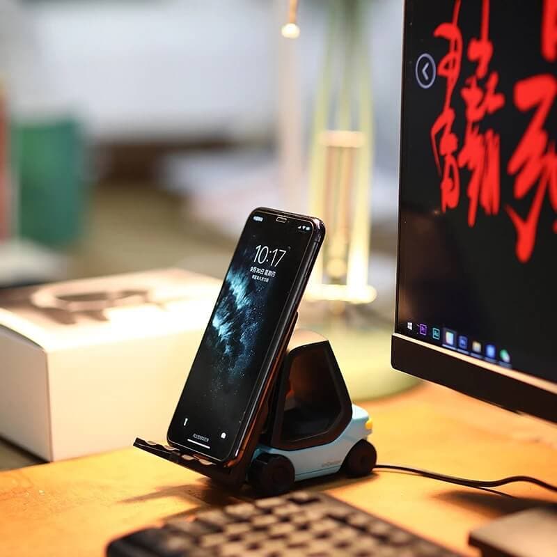 Forklift Truck phone stand holder for desk wireless charger for iPhone Android phones